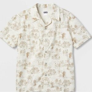 Black History Month Adult House of
NWT
Aama Print Short Sleeve Button-Down Shirt